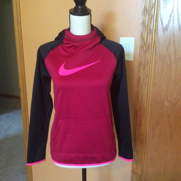 Nike Tops - Nike Dri-fit Hoodie